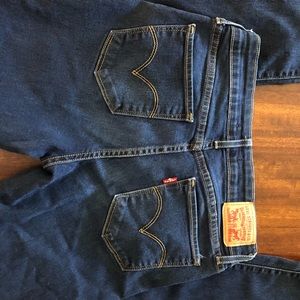 Levi’s women’s jeans